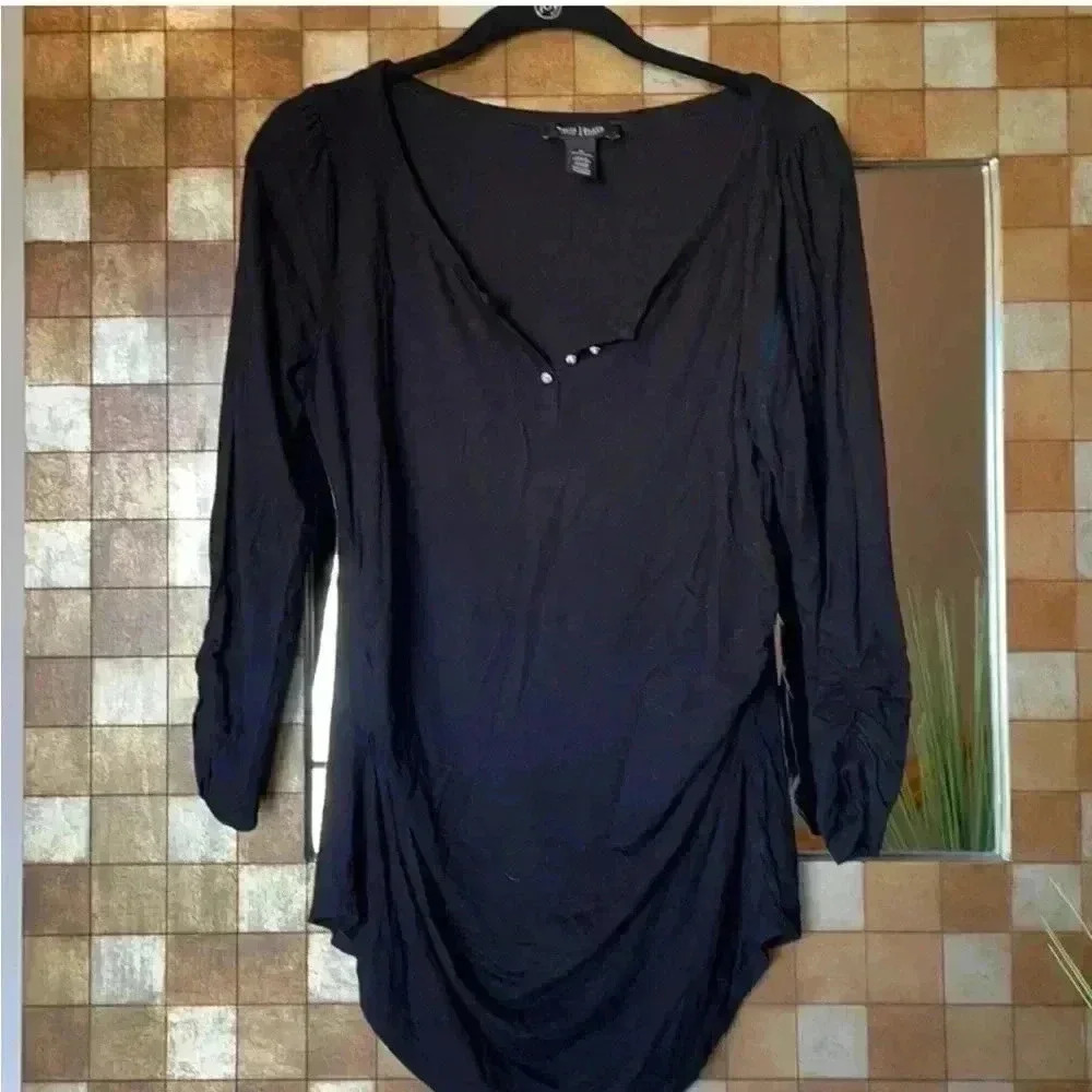 WHBM pearl button long‎ sleeve black top. Size M